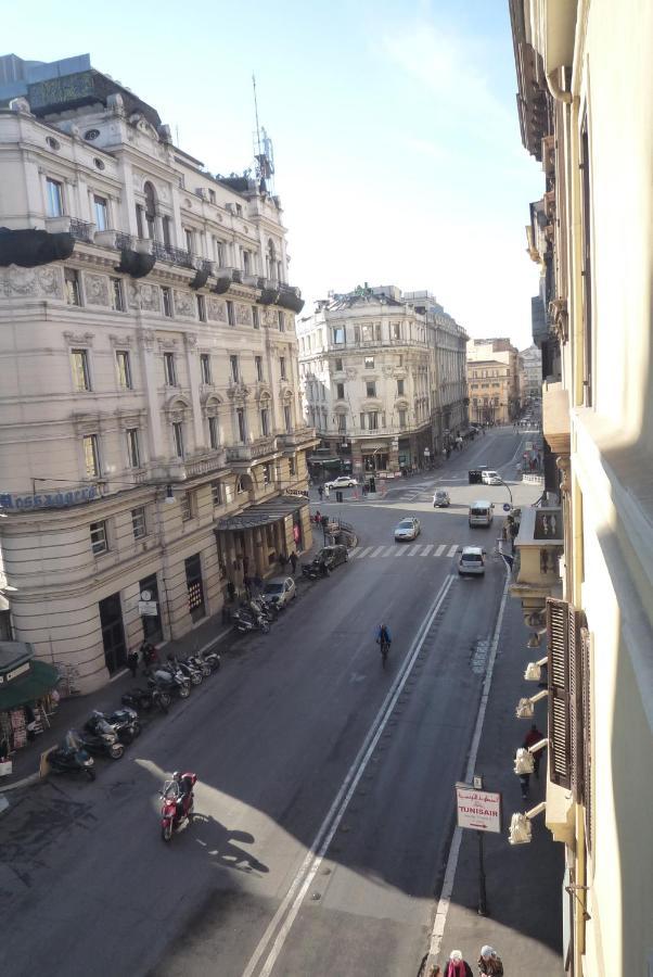 Residenza Mucha Daire Roma Oda fotoğraf